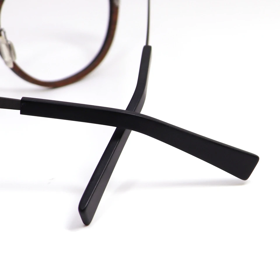 Optical glasses manufacturer metal acetate temple wood frame detail